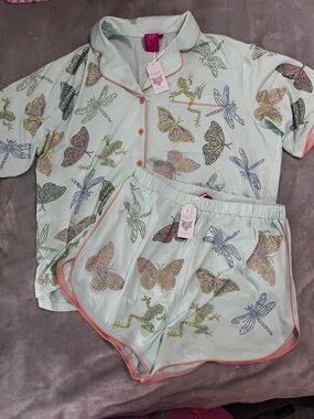 QUEEN OF SPARKLES Mint Butterfly & Dragonfly Short Pajama Set with Pink Trim